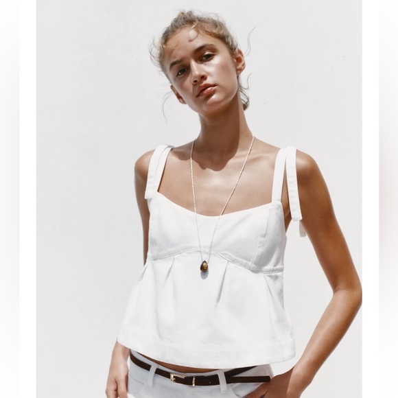 Zara Tops - Zara denim strappy top
